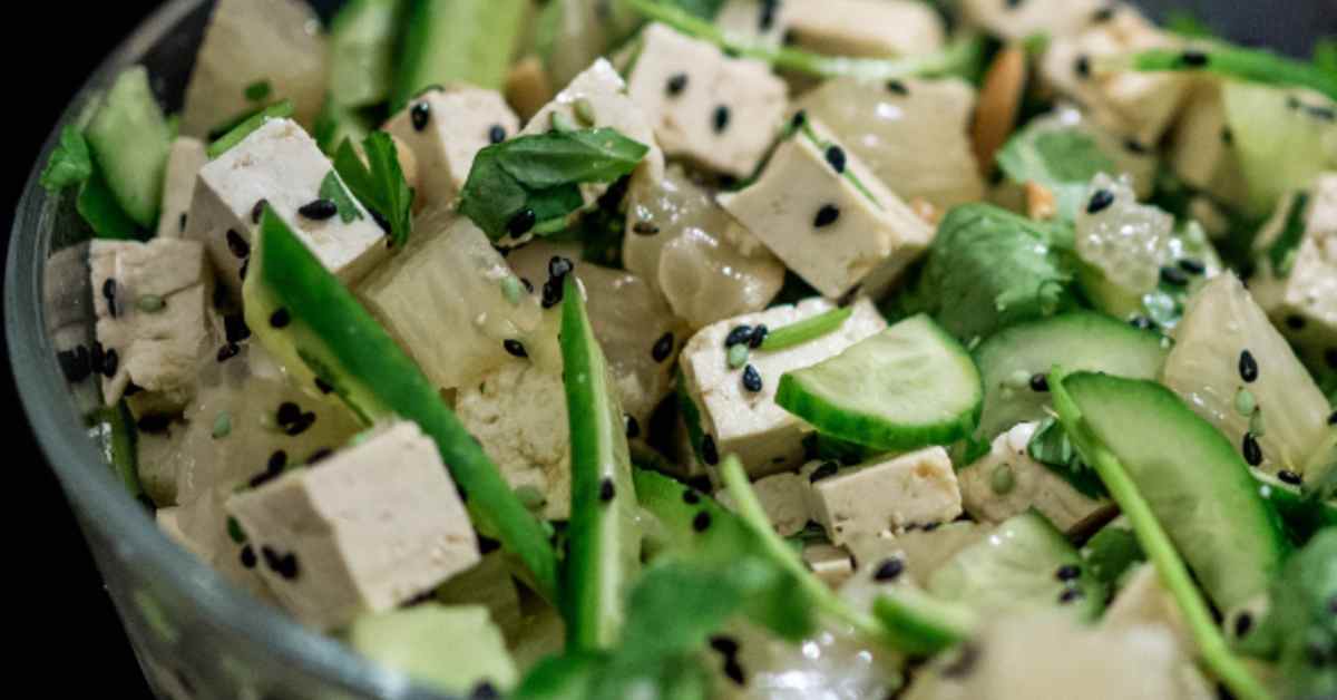 Crispy Herbed Tofu with Broccoli