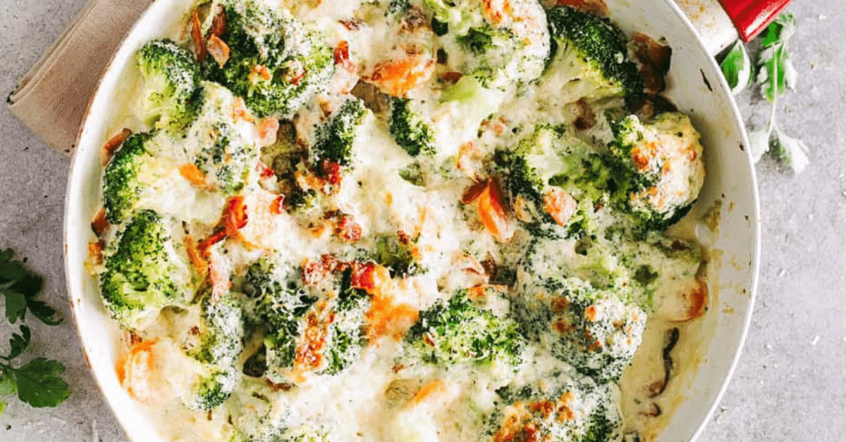 chicken-alfredo-broccoli